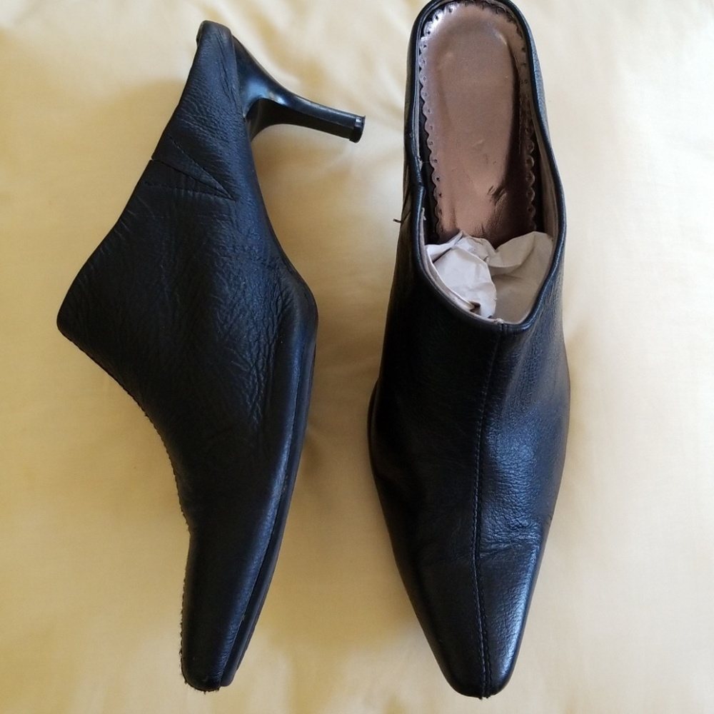 Leather mules bootie look heels black sz 9